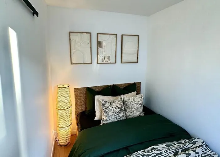 New Appart Avec Balcon A Evry - Proche Paris - Rer 5 Min - Wifi